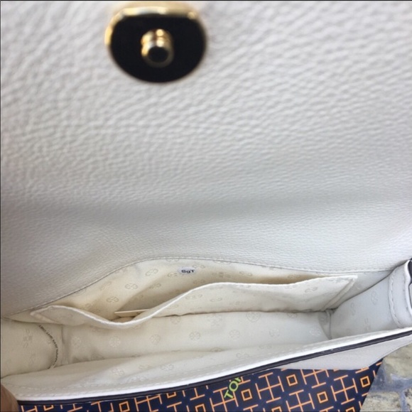 Tory Burch white crossbody hand bag - Picture 6 of 7